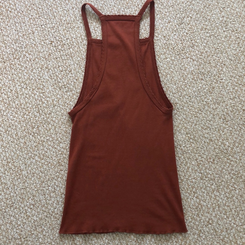 Rust red tank top - Picture 3 of 3